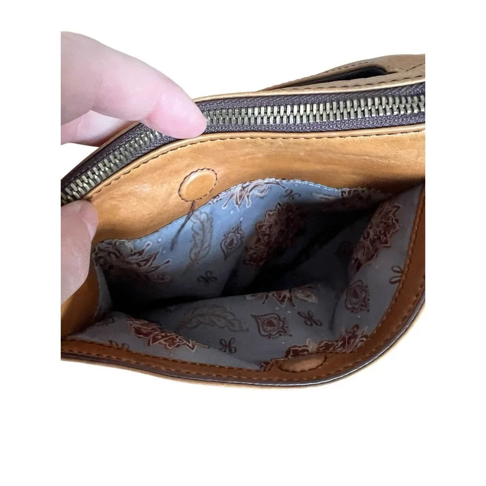 HOBO THE‎ ORIGINAL International Crossbody Aviva Leather Handbag Purse Bag